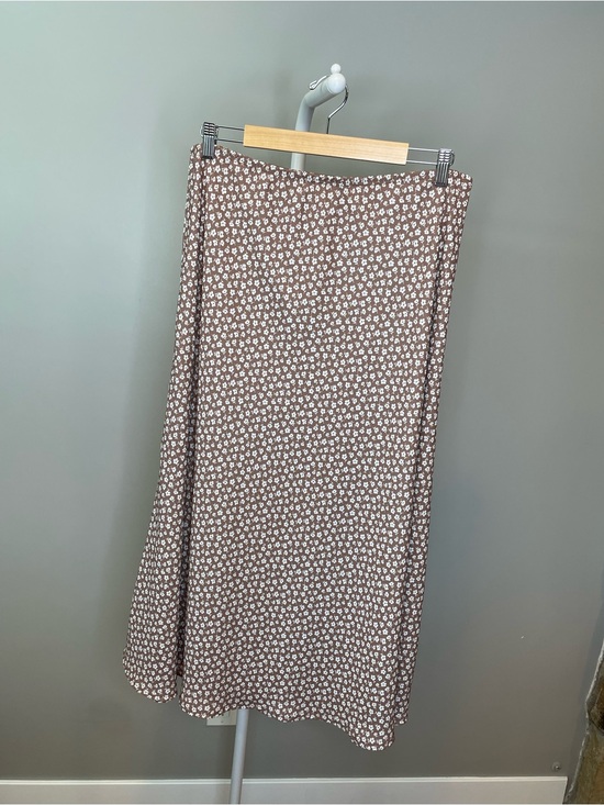 RSQ Dresses & Skirts - RSQ by Tilly’s Brown Floral A-Line Midi Skirt XXL